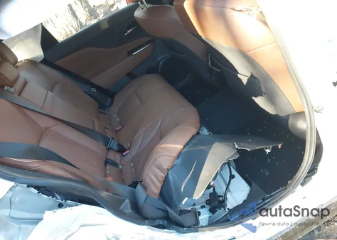 2025 Toyota Crown Signia Xle из США, поврежденный, VIN JTDACAAJ0S3003104